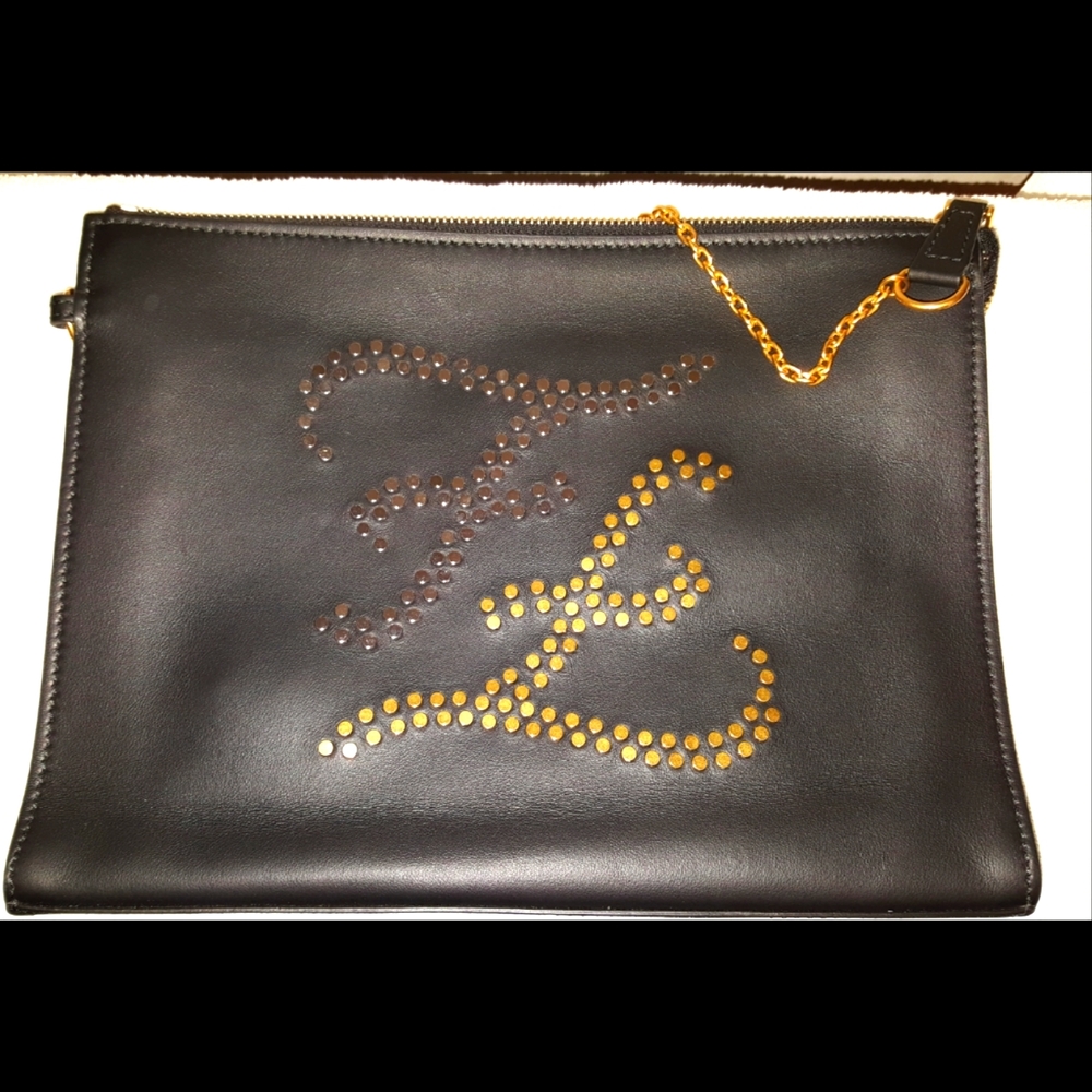🔴SALE🔴🖤FENDI Vitello Studded🖤